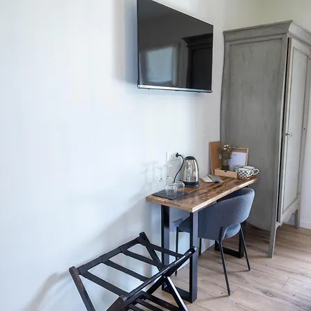 Le Giale 住宿加早餐酒店 卡斯特努沃德加尔达